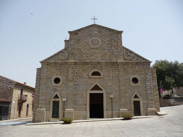 Luogosanto, the sacred medieval village in the heart of Gallura